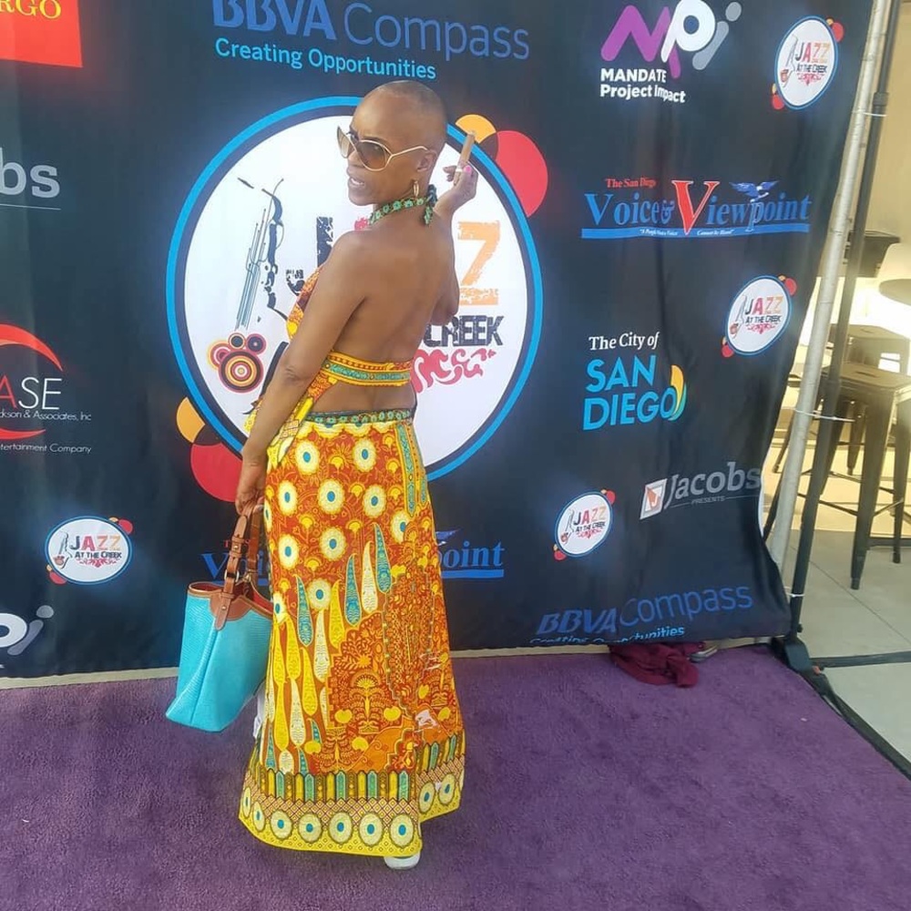 Meet your Posher, Debbie